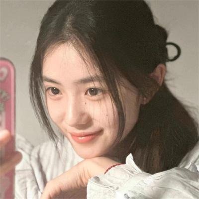 学园帅哥海报