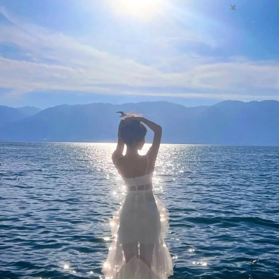 黑暗收成海报